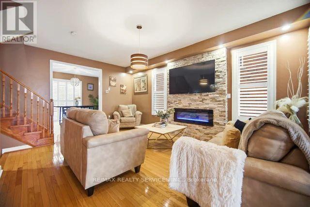 104 Begonia Crescent, Brampton, Ontario  L7A 0M7 - Photo 6 - W12817390