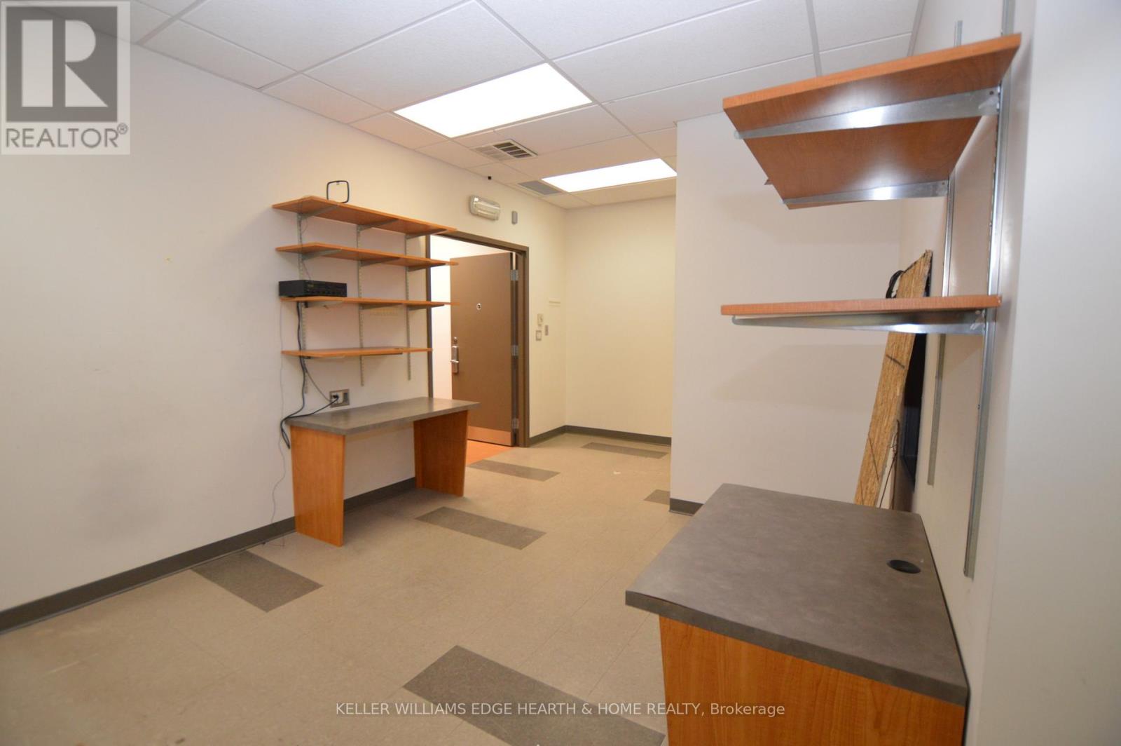 1 James Street S, Hamilton, Ontario  L8P 4R5 - Photo 22 - X12817382