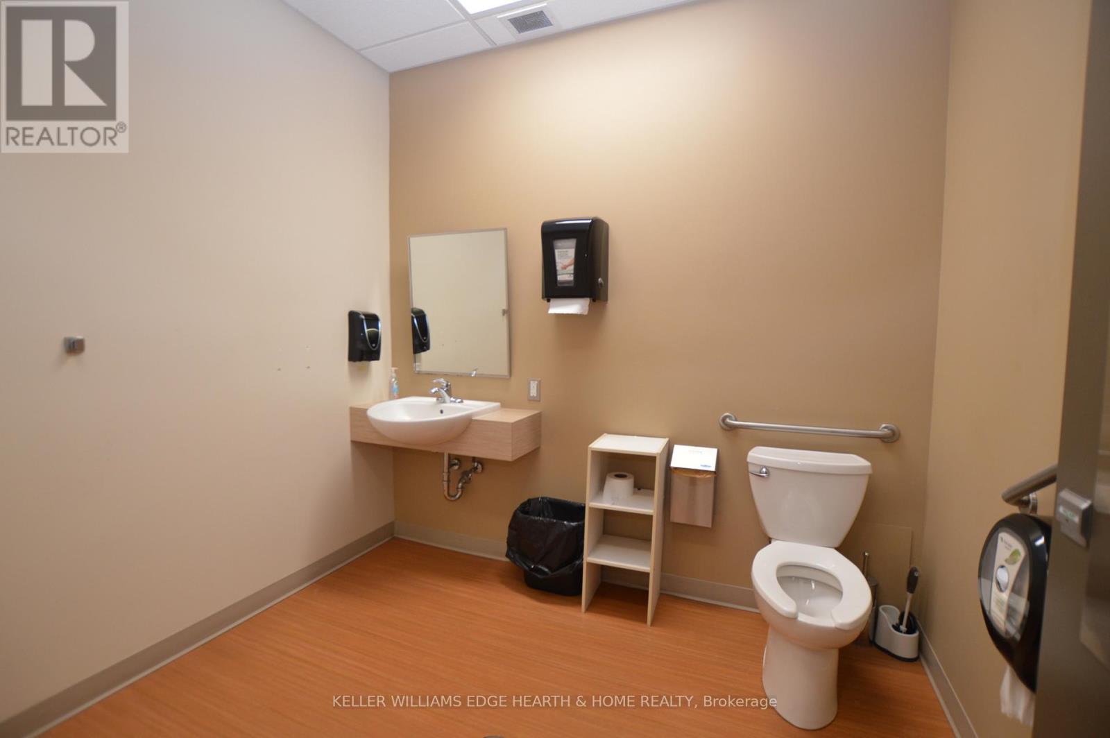 1 James Street S, Hamilton, Ontario  L8P 4R5 - Photo 23 - X12817382