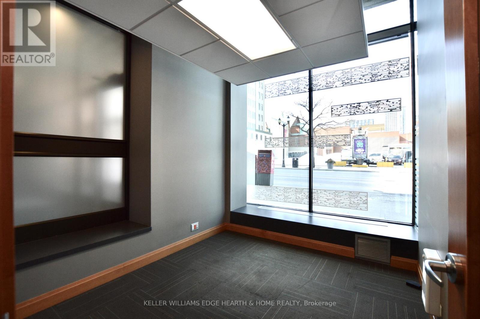 1 James Street S, Hamilton, Ontario  L8P 4R5 - Photo 9 - X12817382