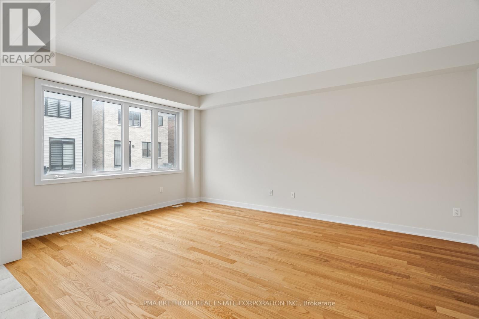 132 Eastbridge Avenue, Welland, Ontario  L3B 0M2 - Photo 11 - X12817394