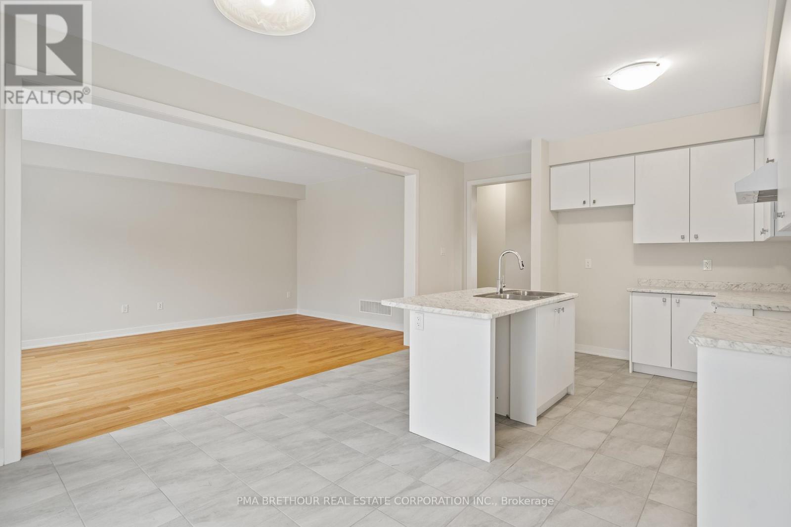 132 Eastbridge Avenue, Welland, Ontario  L3B 0M2 - Photo 15 - X12817394