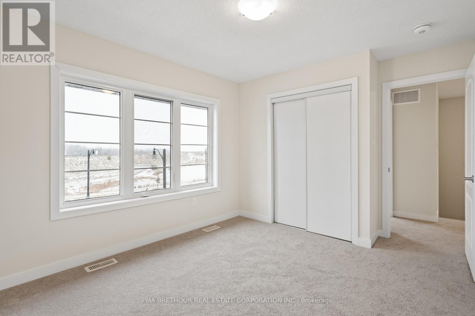 132 Eastbridge Avenue, Welland, Ontario  L3B 0M2 - Photo 22 - X12817394