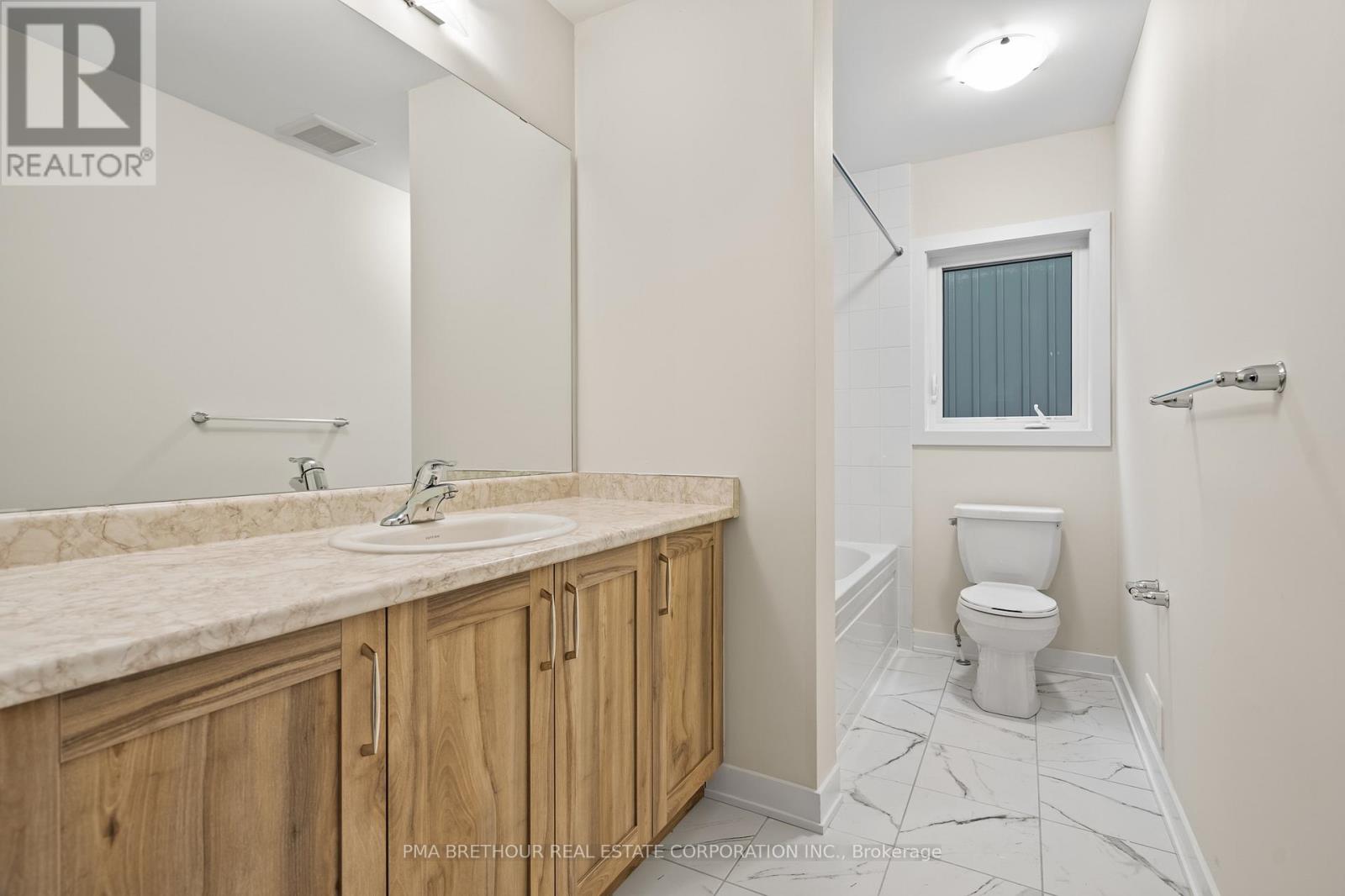 132 Eastbridge Avenue, Welland, Ontario  L3B 0M2 - Photo 23 - X12817394