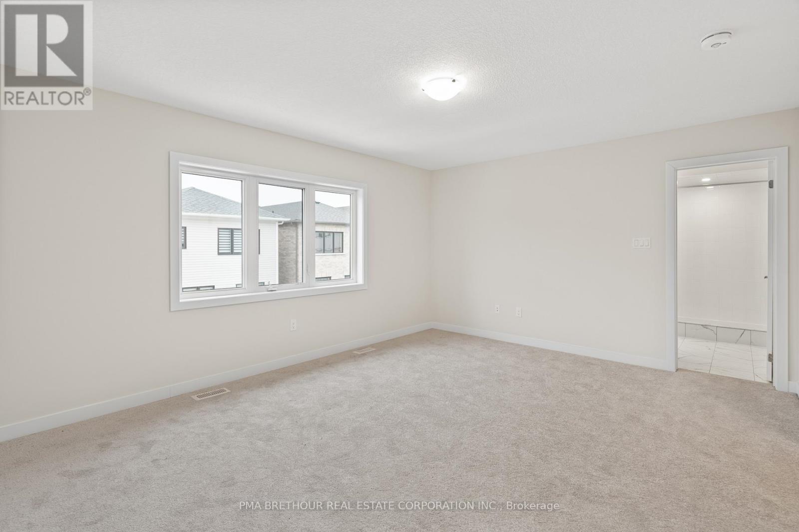 132 Eastbridge Avenue, Welland, Ontario  L3B 0M2 - Photo 29 - X12817394