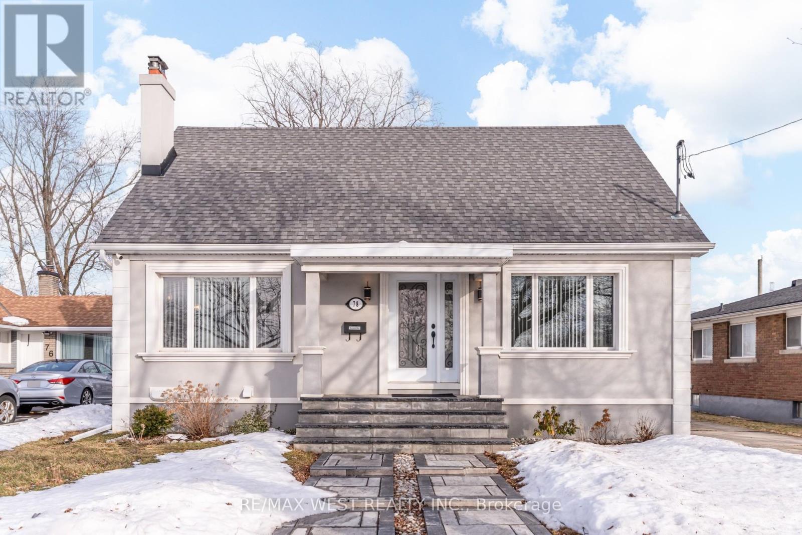 78 Golden Boulevard E, Welland, Ontario  L3B 1H6 - Photo 2 - X12817420