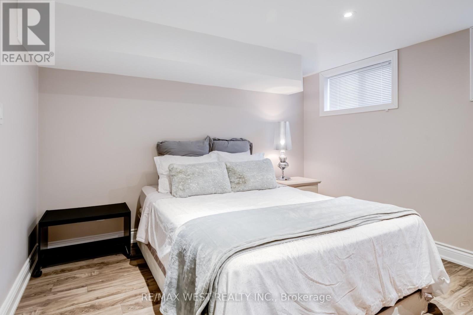 78 Golden Boulevard E, Welland, Ontario  L3B 1H6 - Photo 37 - X12817420