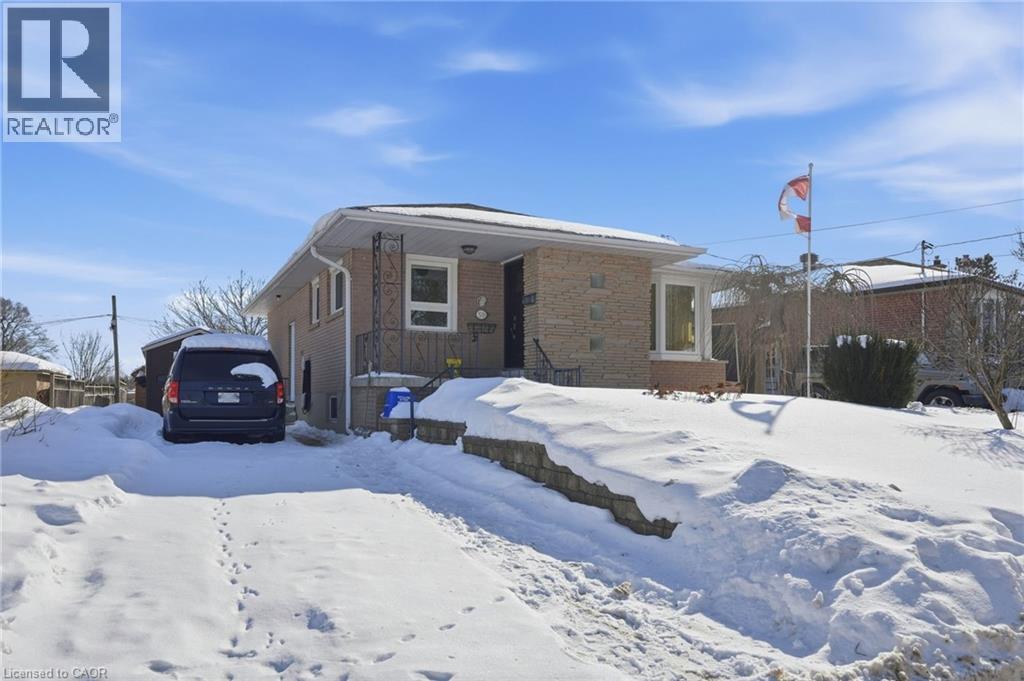59 Weber Drive, Georgetown, Ontario  L7G 1C5 - Photo 2 - 40805825