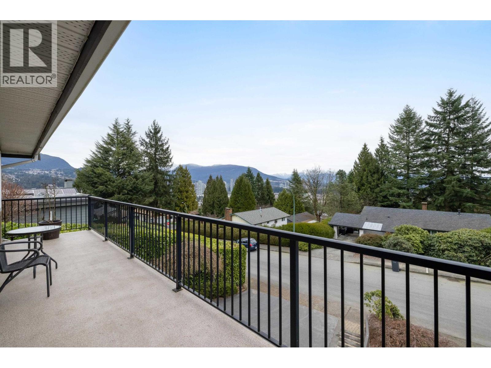 3156 Compass Court, Coquitlam, British Columbia  V3C 4A1 - Photo 25 - R3093332