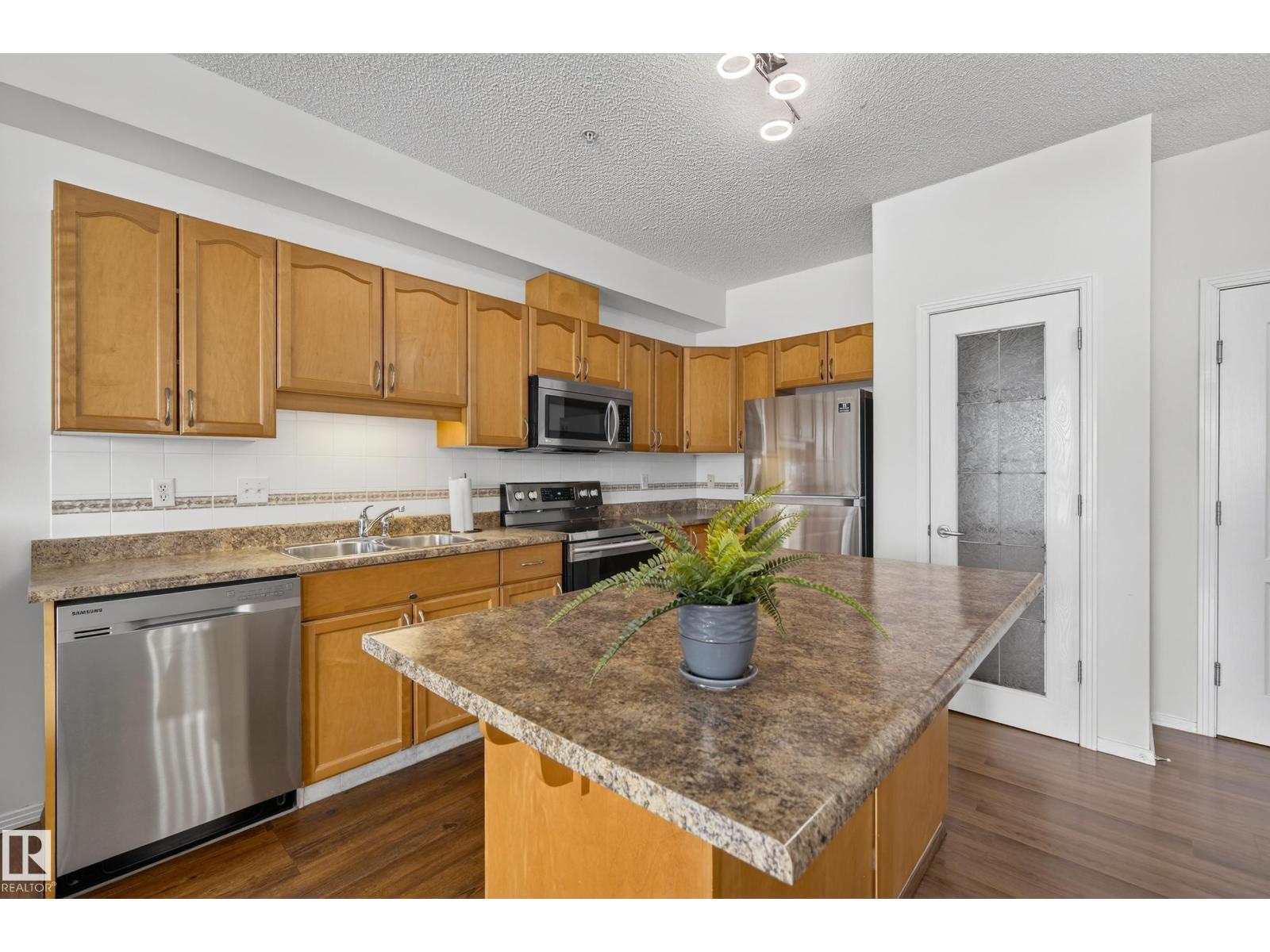 #415 12111 51 Av Nw, Edmonton, Alberta  T6H 6A3 - Photo 5 - E4474730