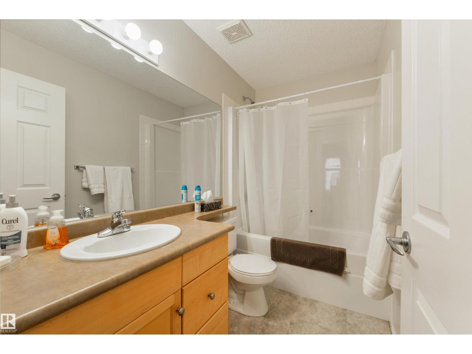 74 Christina Ct, Sherwood Park, Alberta  T8H 2H4 - Photo 4 - E4474731