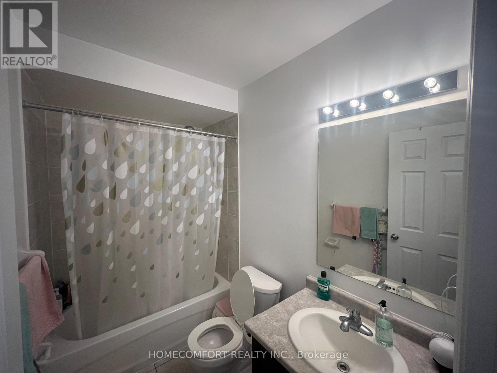 81 Carolina Rose Crescent, Markham, Ontario  L6E 0P2 - Photo 13 - N12817354