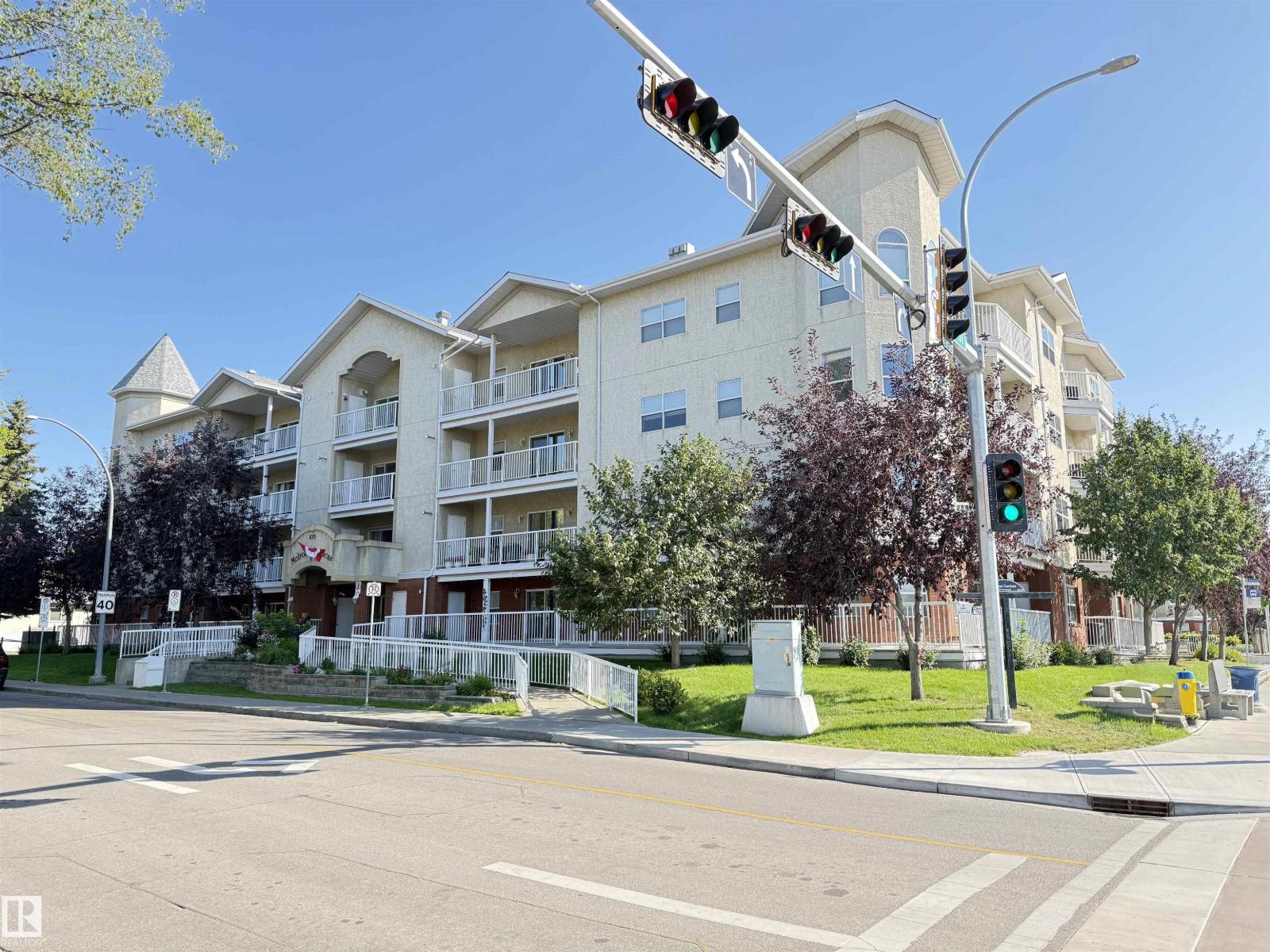 #302 8215 84 Av Nw, Edmonton, Alberta  T6C 4R2 - Photo 3 - E4472885