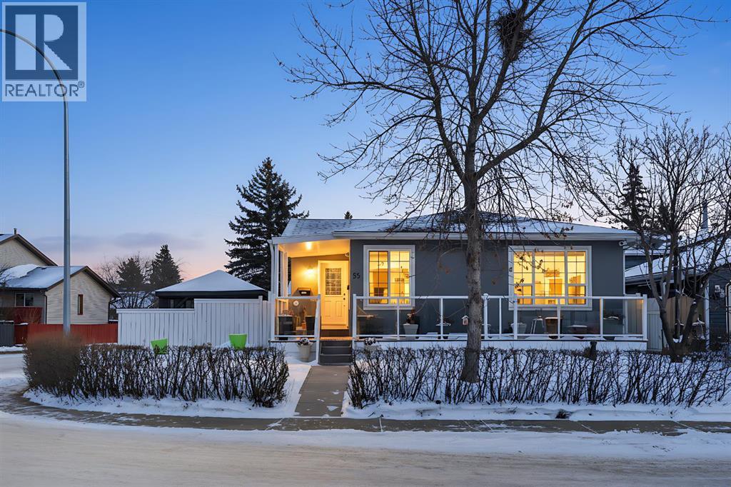 55 Castleglen Way Ne, Calgary, Alberta  T3J 2G4 - Photo 2 - A2287440