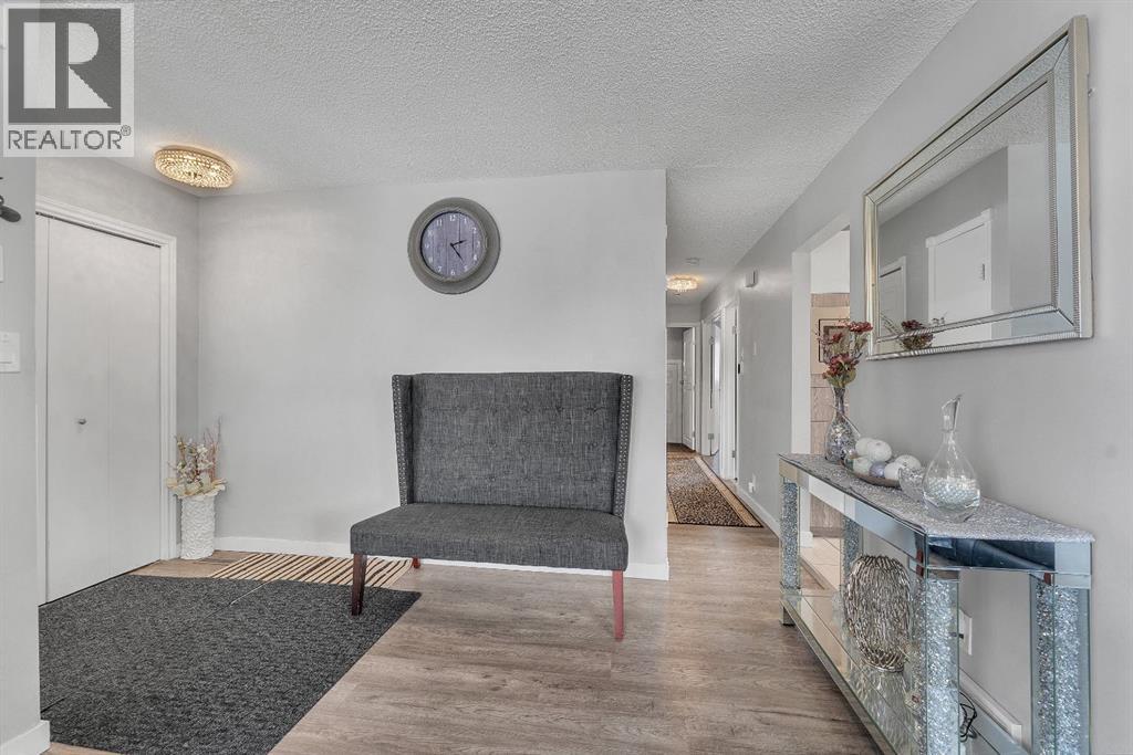 55 Castleglen Way Ne, Calgary, Alberta  T3J 2G4 - Photo 8 - A2287440