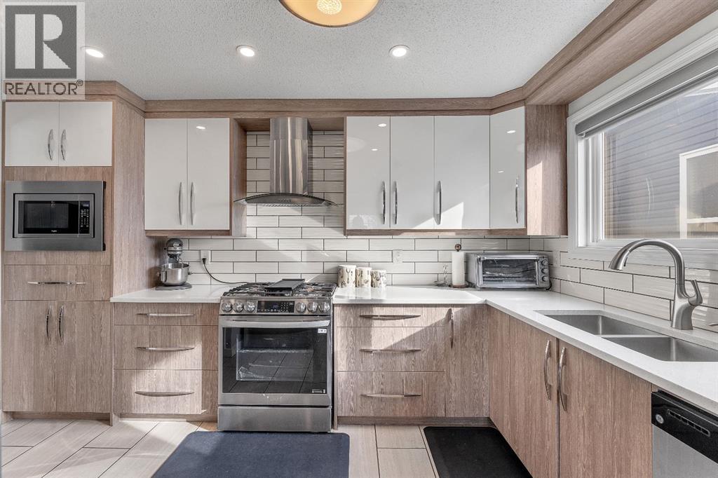 55 Castleglen Way Ne, Calgary, Alberta  T3J 2G4 - Photo 11 - A2287440