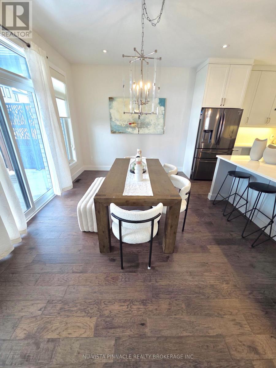 Photo 23 of 49 for 1795 Brayford Avenue