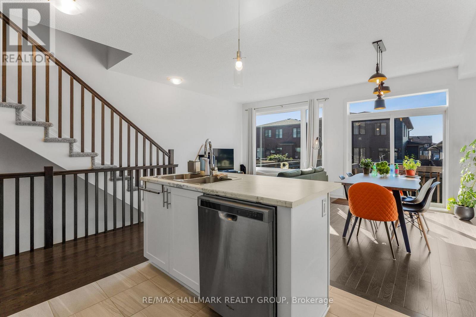 132 Turquoise Street, Clarence-Rockland, Ontario  K4K 0L6 - Photo 9 - X12817484