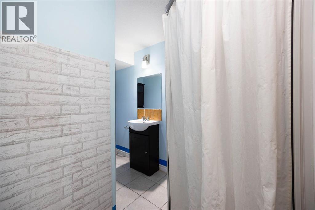 116 Wallace Place, Fort Mcmurray, Alberta  T9H 4P9 - Photo 21 - A2279645