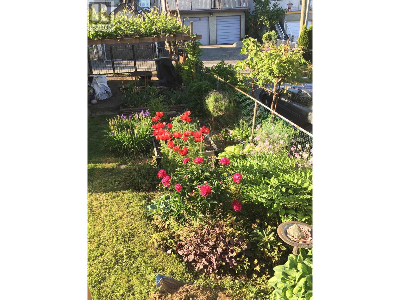 2867 E Georgia Street, Vancouver, British Columbia  V5K 2K3 - Photo 36 - R3092582