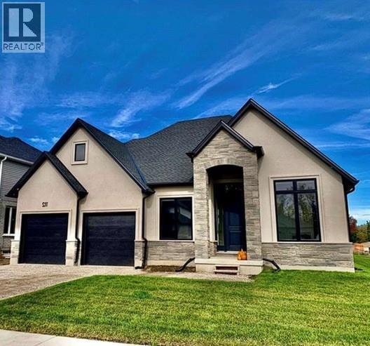 3403-A Four Elms Court, Plympton-Wyoming, Ontario N0N 1E0 - Photo 2 - 25025432