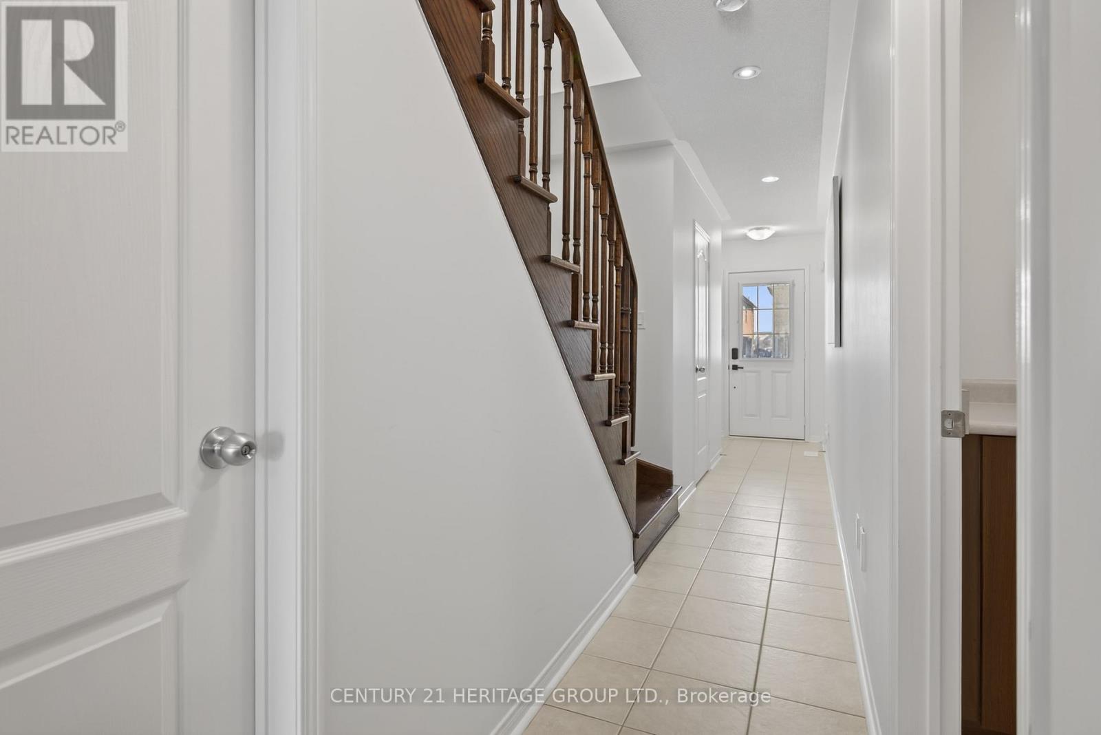 44 Acorn Lane, Bradford West Gwillimbury, Ontario  L3Z 0H6 - Photo 19 - N12817446