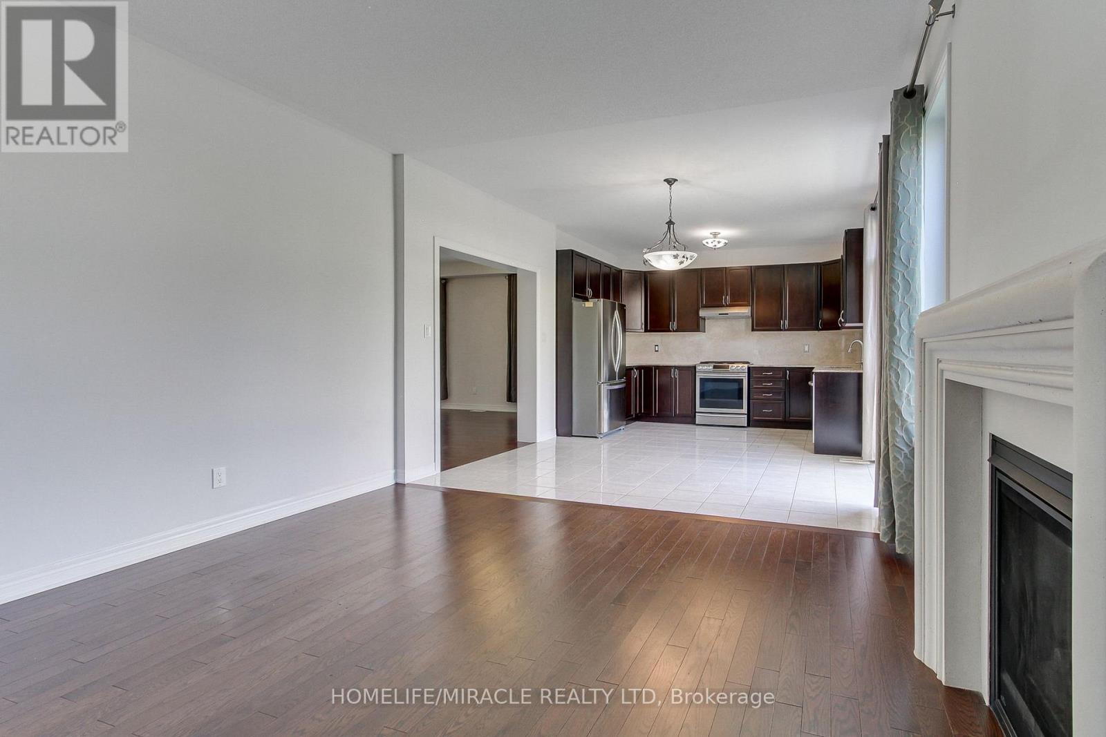 992 Green Street, Innisfil (Lefroy), Ontario  L0L 1W0 - Photo 16 - N12817474