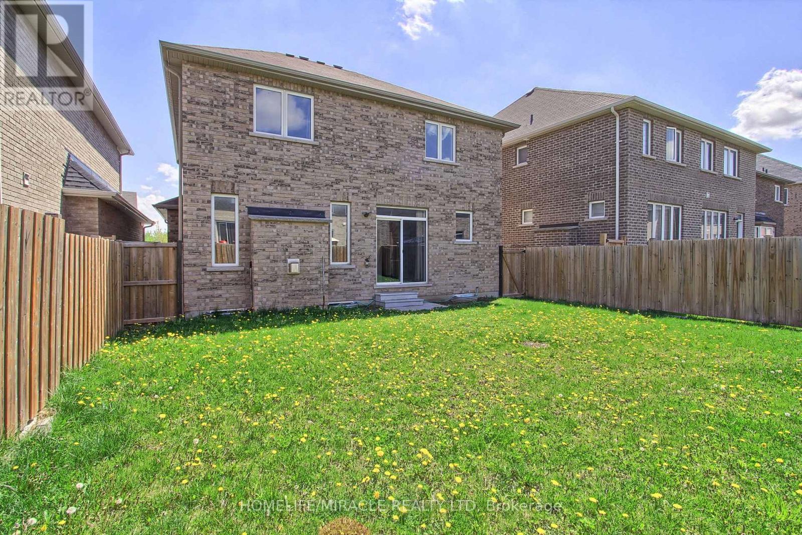 992 Green Street, Innisfil (Lefroy), Ontario  L0L 1W0 - Photo 43 - N12817474