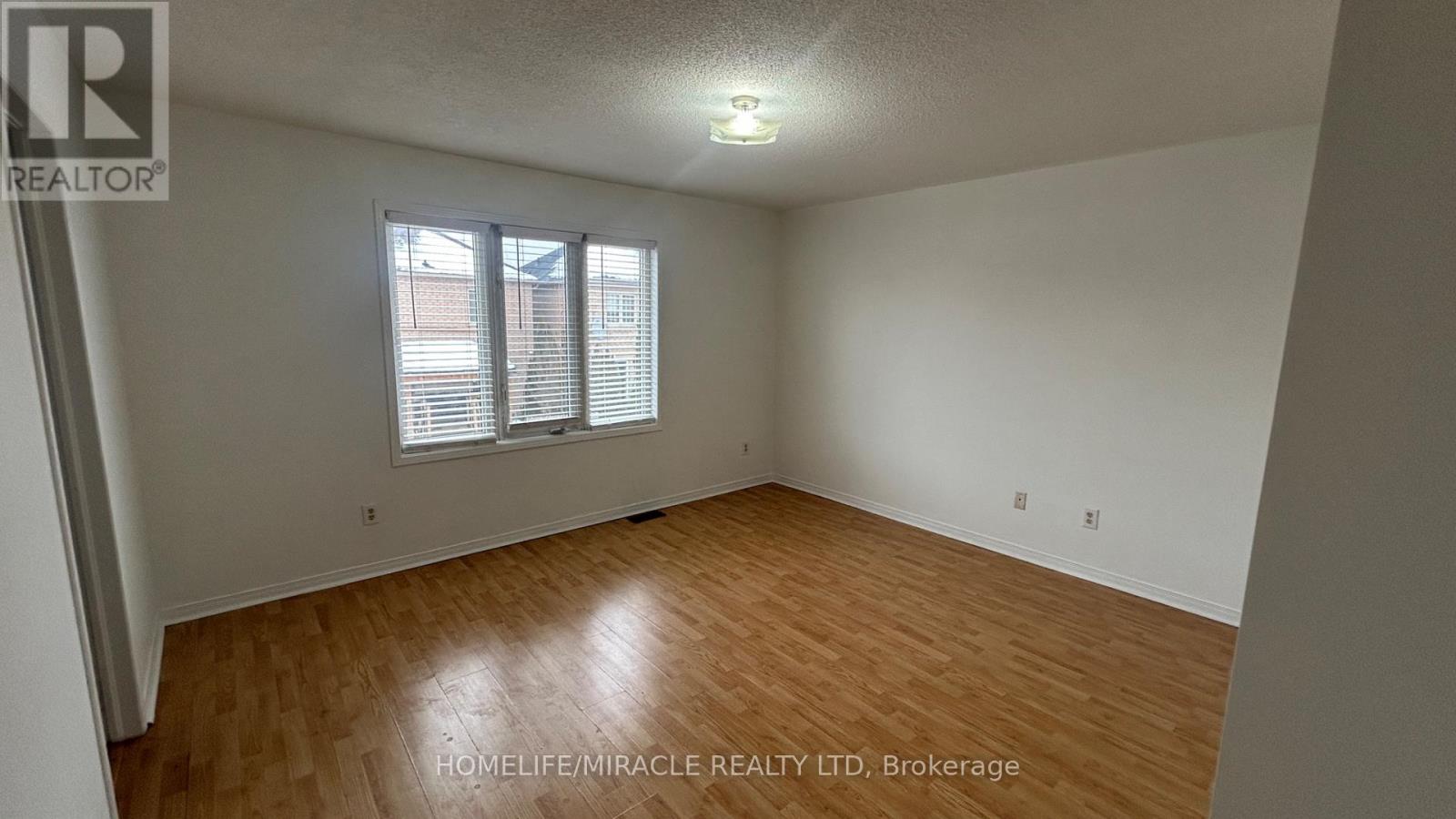 7 Arabia Gate, Brampton, Ontario  L6R 2P3 - Photo 23 - W12804400