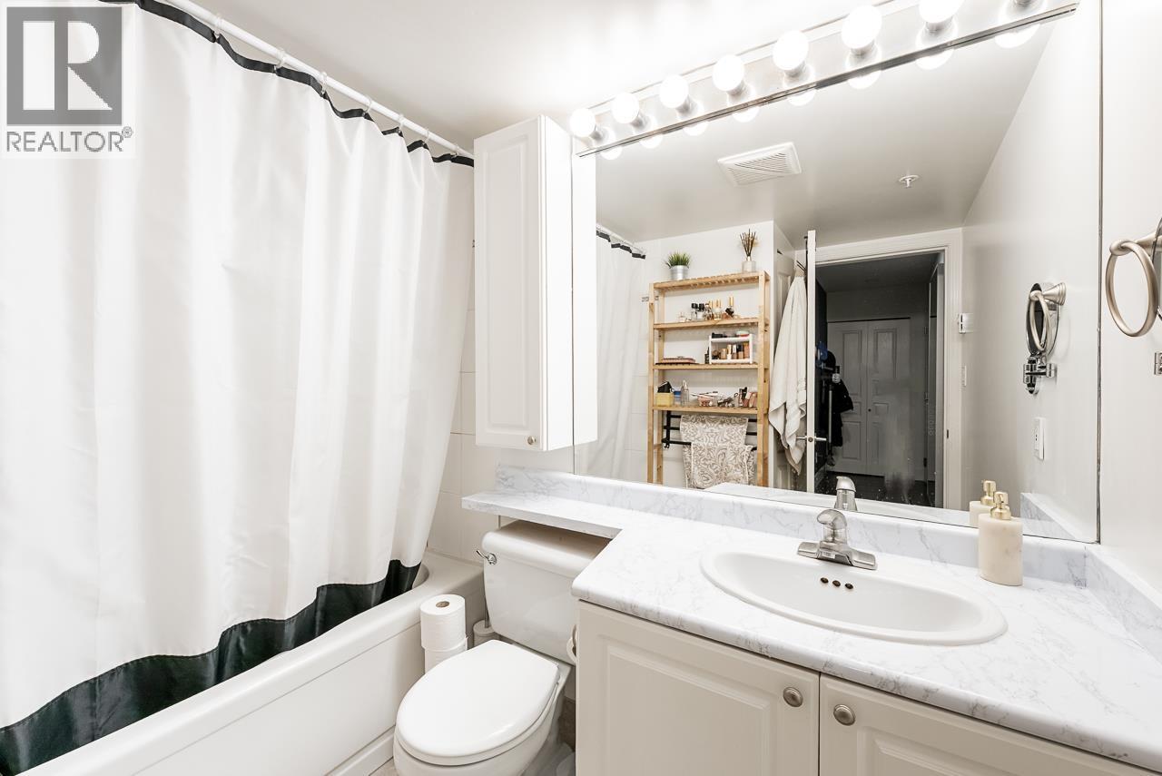 203 2140 W 12th Street, Vancouver, British Columbia  V6K 2N2 - Photo 14 - R3090067