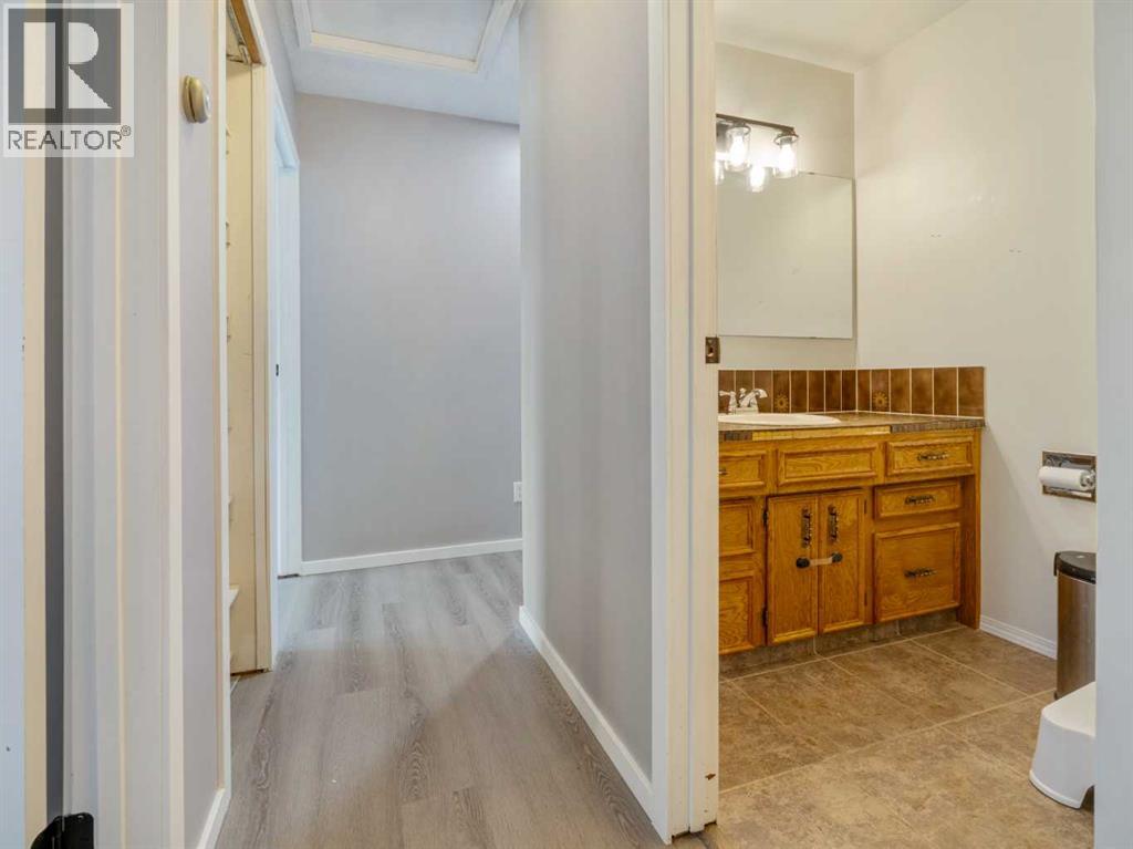 31 Sheridan Place W, Lethbridge, Alberta  T1K 4M8 - Photo 26 - A2287864