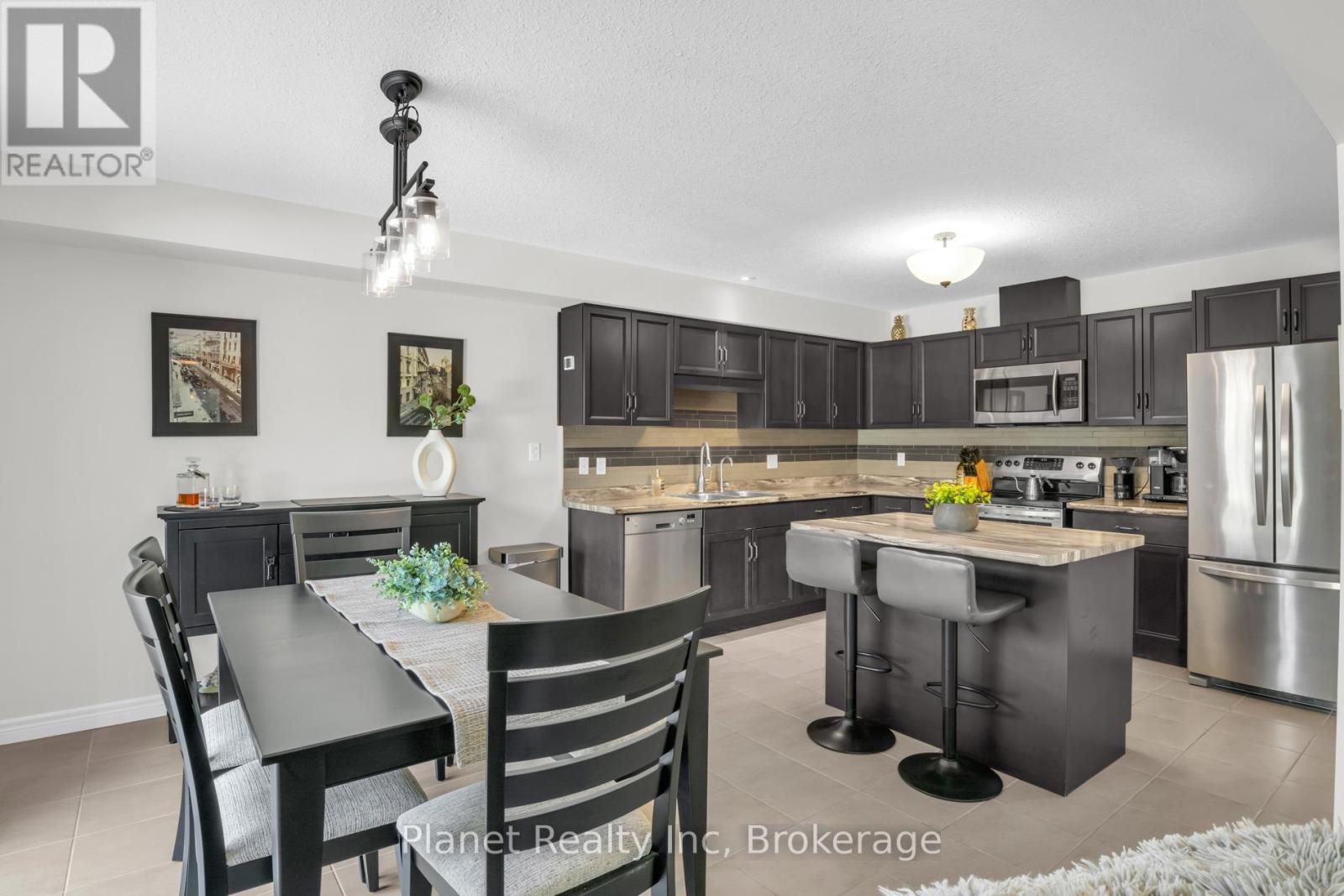 136 Marr Drive, Centre Wellington (Elora/salem), Ontario  N0B 1S0 - Photo 14 - X12817500