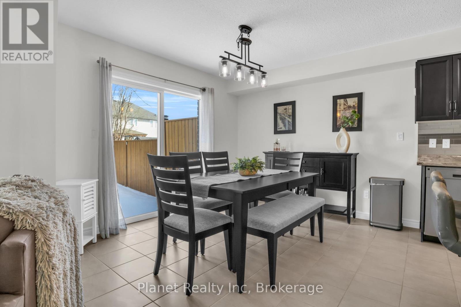 136 Marr Drive, Centre Wellington (Elora/salem), Ontario  N0B 1S0 - Photo 16 - X12817500