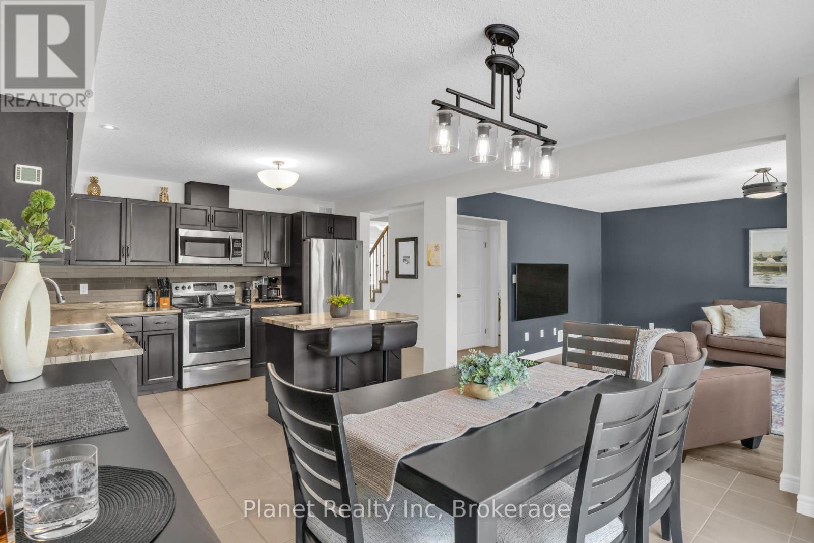 136 Marr Drive, Centre Wellington (Elora/salem), Ontario  N0B 1S0 - Photo 17 - X12817500