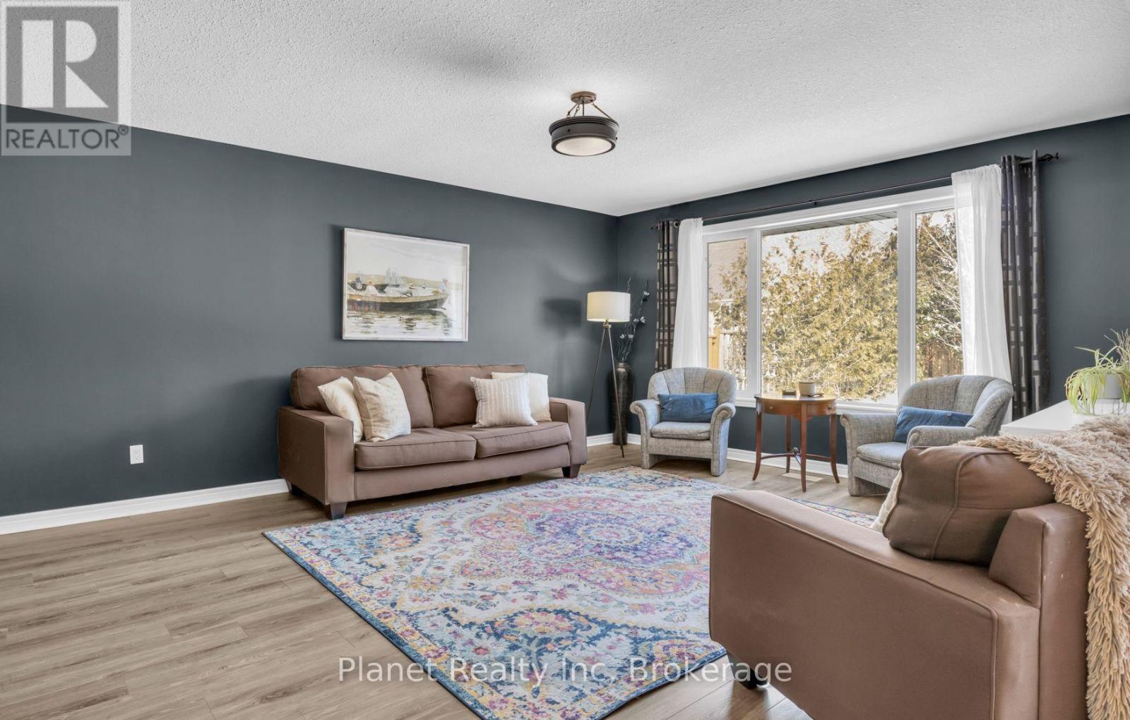 136 Marr Drive, Centre Wellington (Elora/salem), Ontario  N0B 1S0 - Photo 18 - X12817500