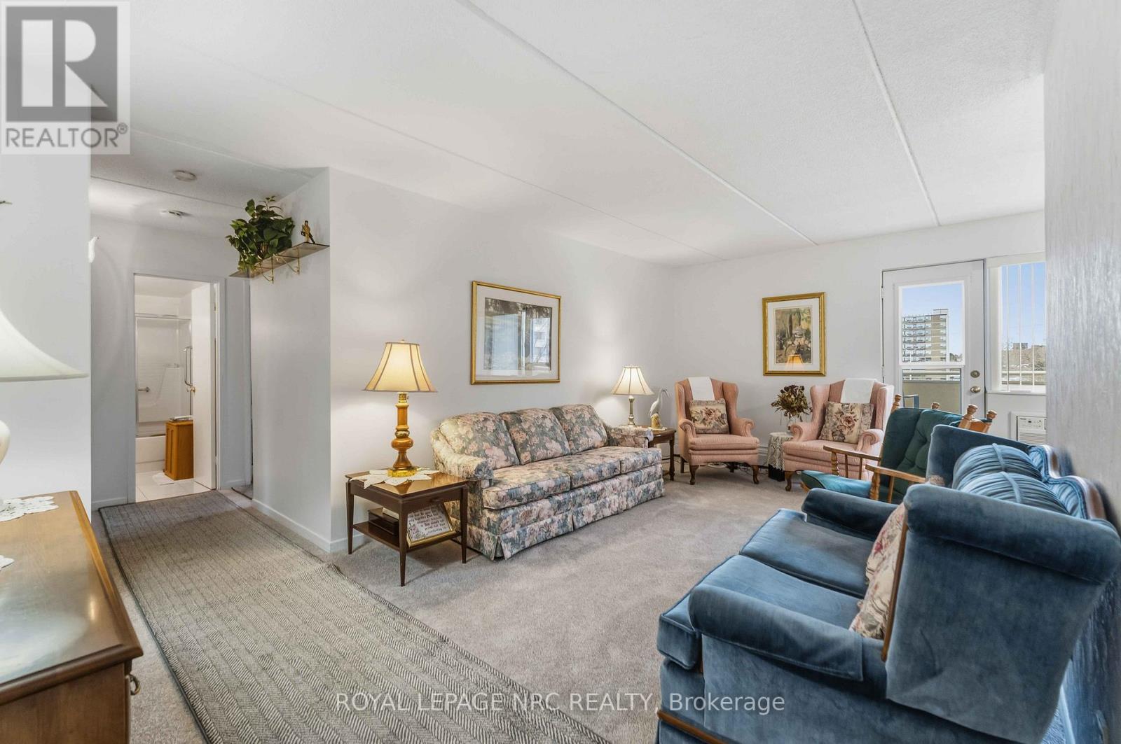 418 - 198 Scott Street, St. Catharines, Ontario  L2N 5T3 - Photo 6 - X12815770