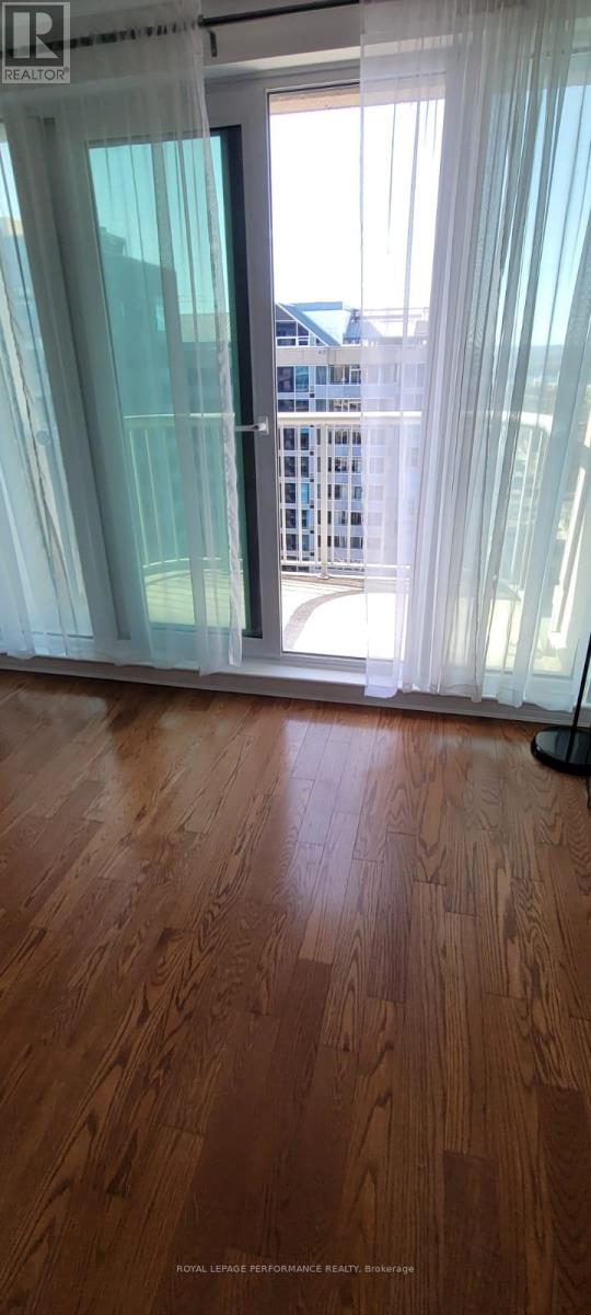 2402 - 234 Rideau Street, Ottawa, Ontario  K1N 0A9 - Photo 5 - X12817512