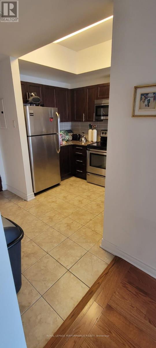 2402 - 234 Rideau Street, Ottawa, Ontario  K1N 0A9 - Photo 6 - X12817512