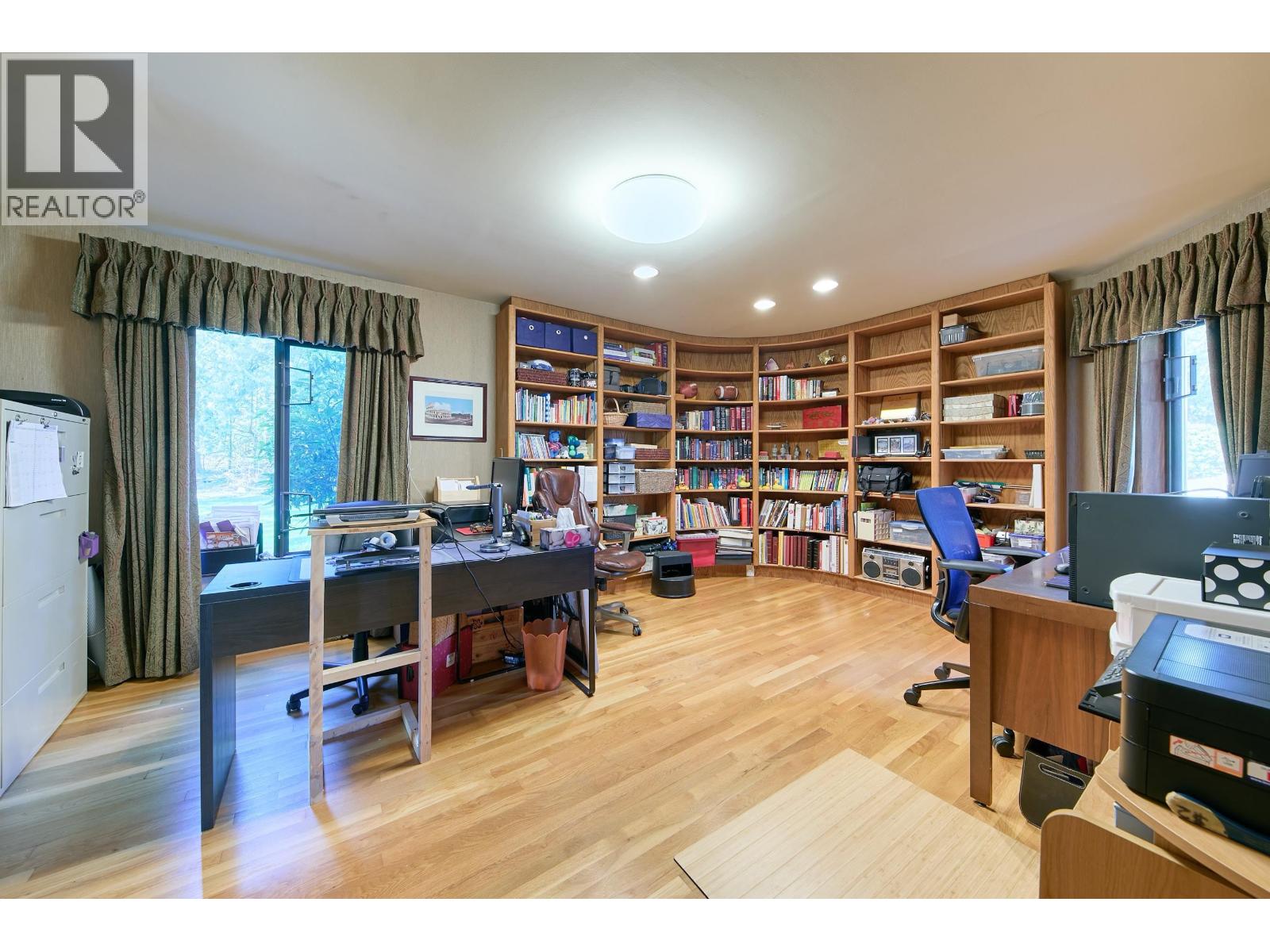 10040 Rolley Crescent, Maple Ridge, British Columbia  V2W 1J9 - Photo 6 - R3093277