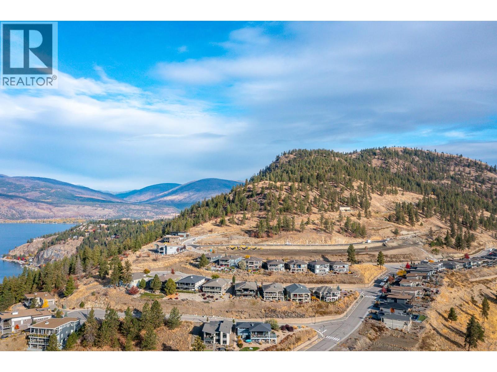 9240 Morning Glory Place, Vernon, British Columbia  V1H 0B6 - Photo 11 - 10375642