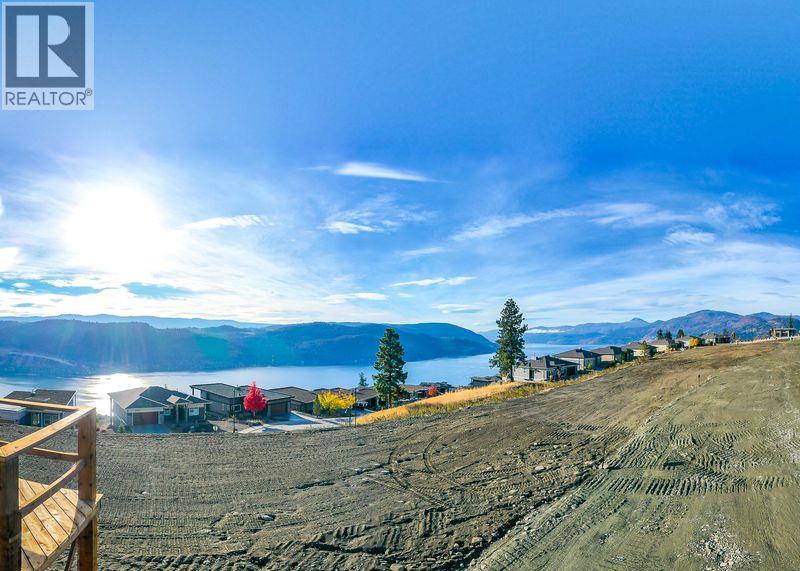 9240 Morning Glory Place, Vernon, British Columbia  V1H 0B6 - Photo 3 - 10375642