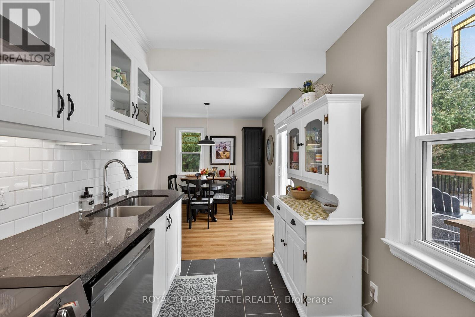 13 Cameron Avenue, Hamilton, Ontario  L9H 1P4 - Photo 21 - X12817436