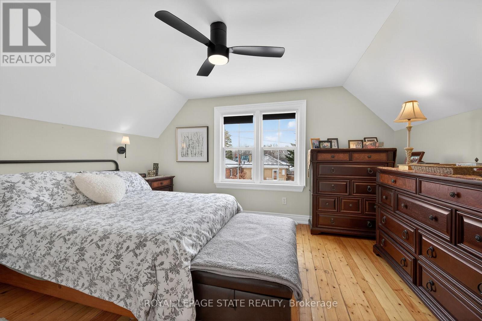 13 Cameron Avenue, Hamilton, Ontario  L9H 1P4 - Photo 25 - X12817436