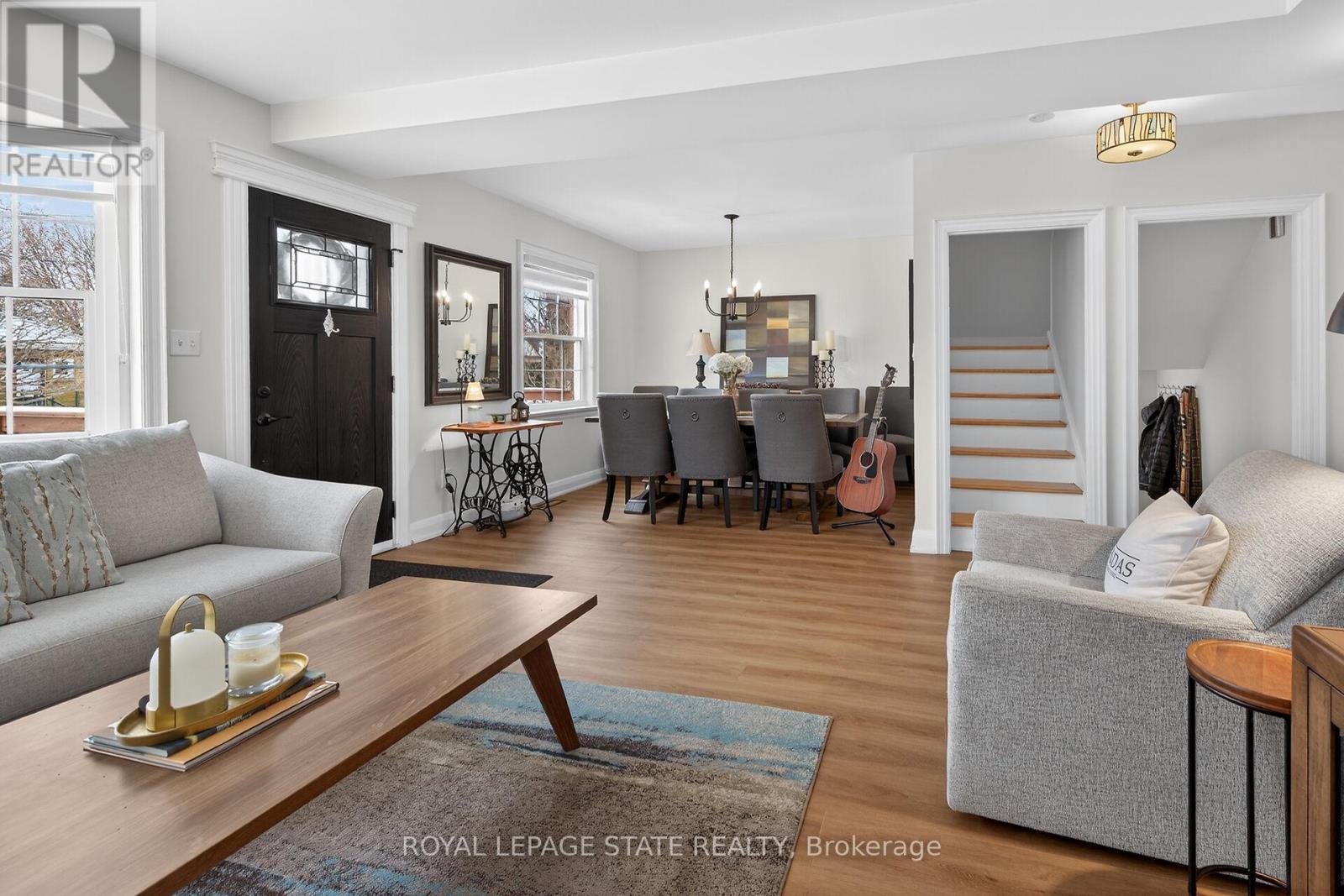 13 Cameron Avenue, Hamilton, Ontario  L9H 1P4 - Photo 9 - X12817436