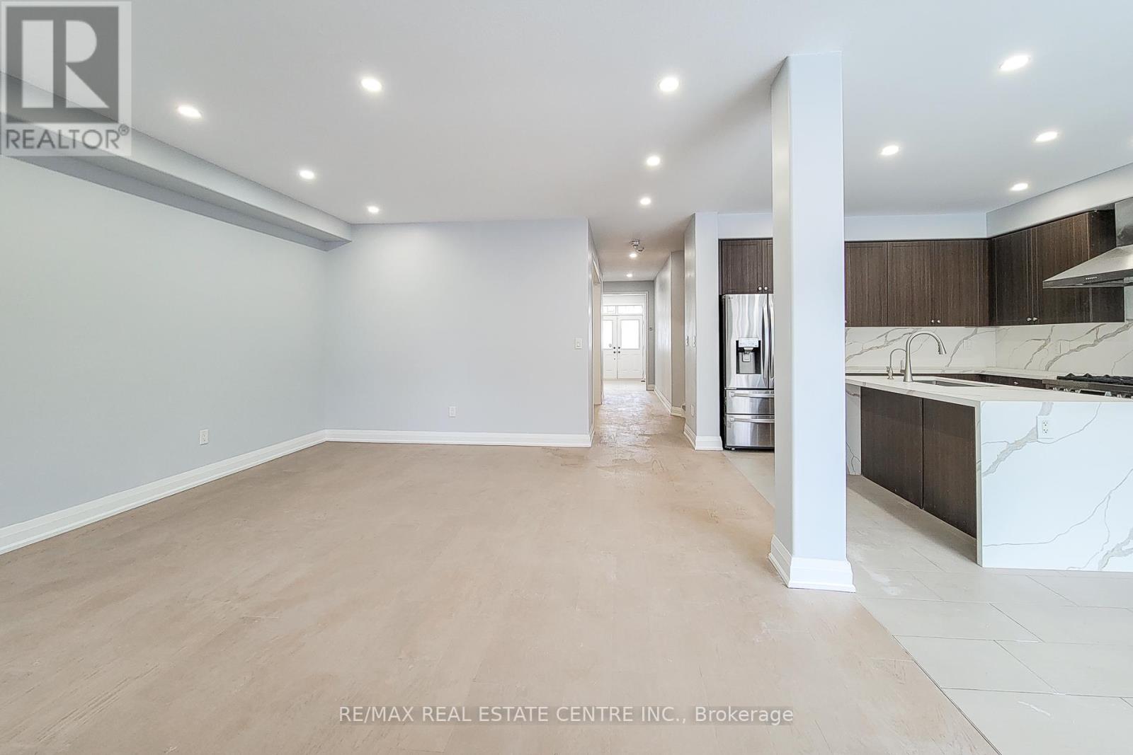 80 Larry Crescent, Haldimand, Ontario  N3W 0B2 - Photo 14 - X12817452