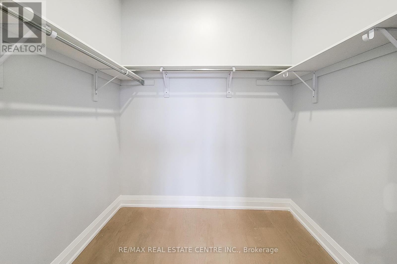 80 Larry Crescent, Haldimand, Ontario  N3W 0B2 - Photo 39 - X12817452