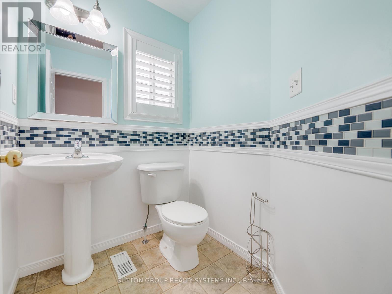 169 Sims Estate Drive, Kitchener, Ontario  N2A 0A6 - Photo 13 - X12817478