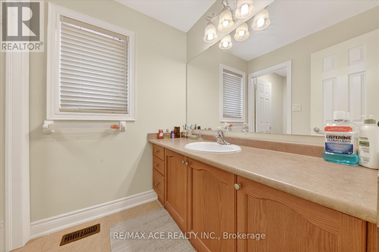 149 Riverwalk Drive, Markham, Ontario  L6B 0E2 - Photo 30 - N12817492