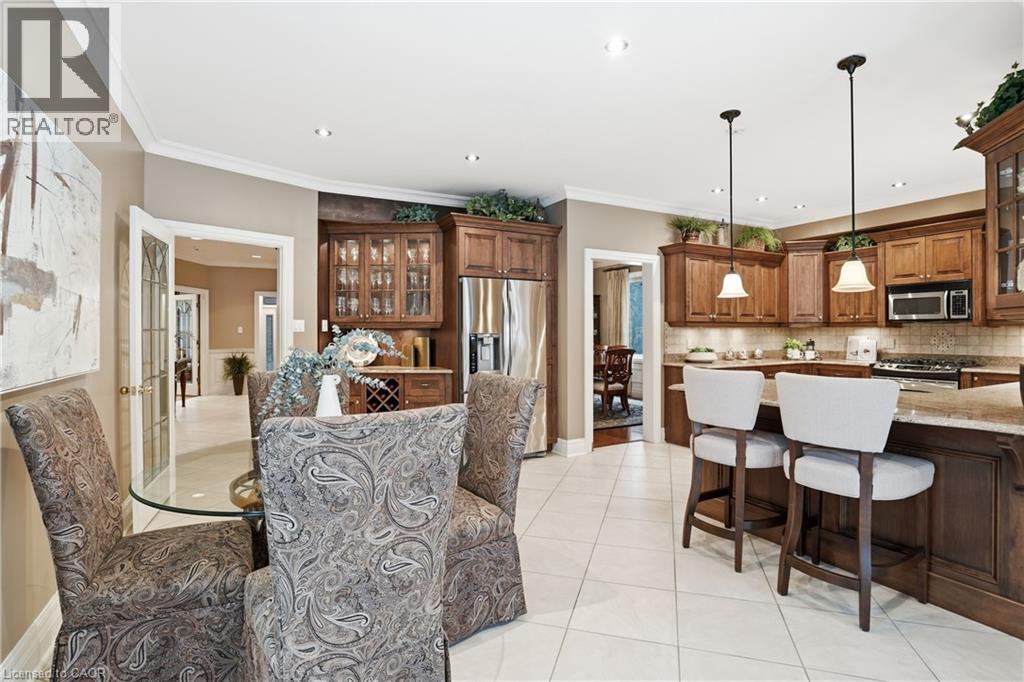 1121 Forestvale Drive, Burlington, Ontario  L7P 4W3 - Photo 15 - 40807307