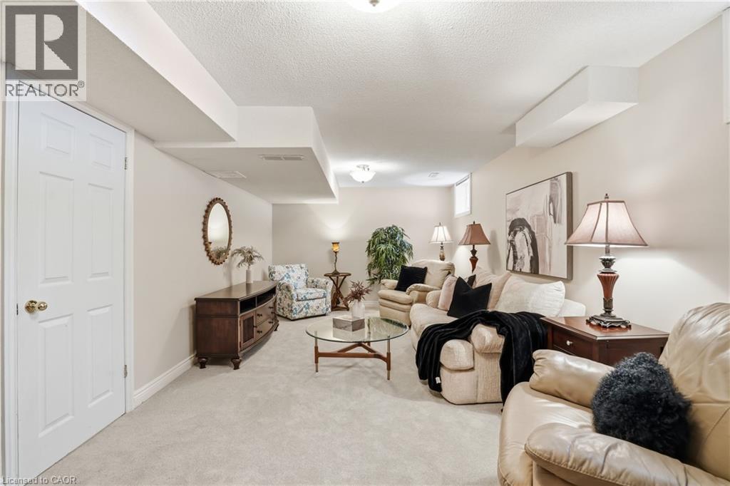 1121 Forestvale Drive, Burlington, Ontario  L7P 4W3 - Photo 32 - 40807307